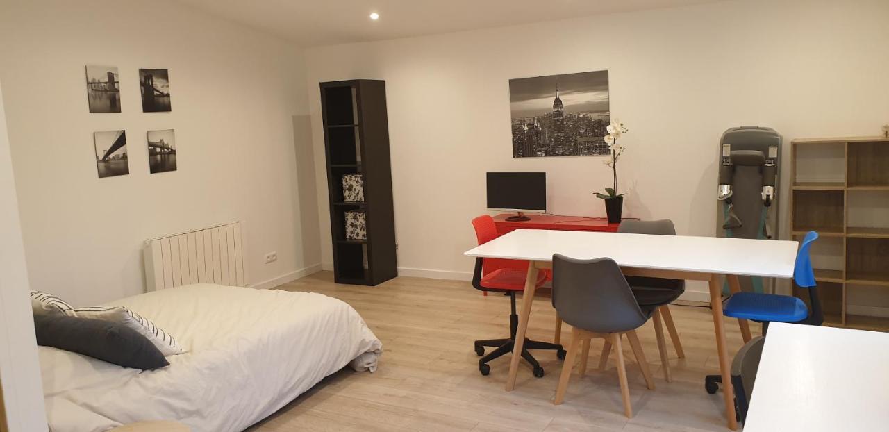 Adorable studio 25m² très calme avec parking Marsiglia Esterno foto